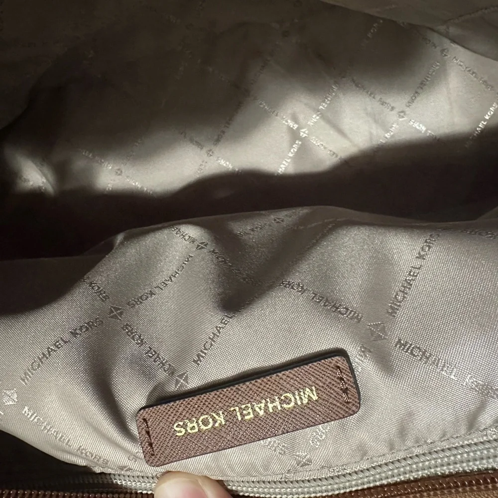 Michael Kors Aspen Limited Edition Tote Bag with Skiers and Snowboarders